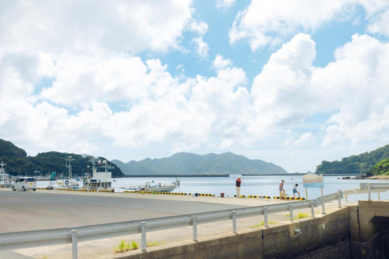Villa Miyako 源泉かけ流し客室温泉ヴィラ みやこ別邸 Goto Luaran gambar
