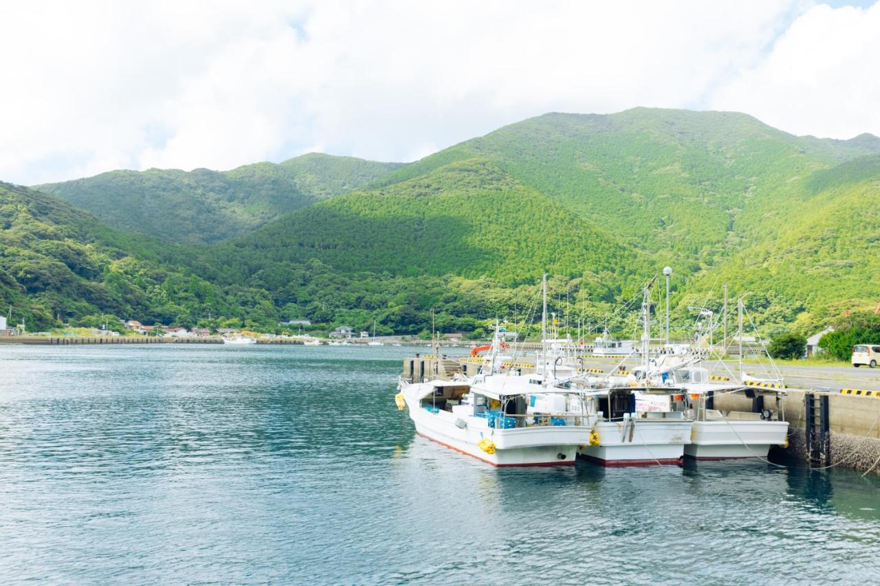 Villa Miyako 源泉かけ流し客室温泉ヴィラ みやこ別邸 Goto Luaran gambar