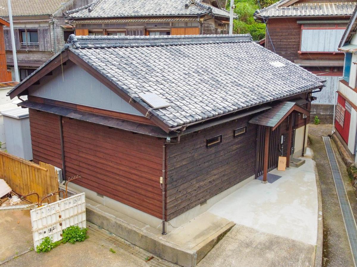Villa Miyako 源泉かけ流し客室温泉ヴィラ みやこ別邸 Goto Luaran gambar